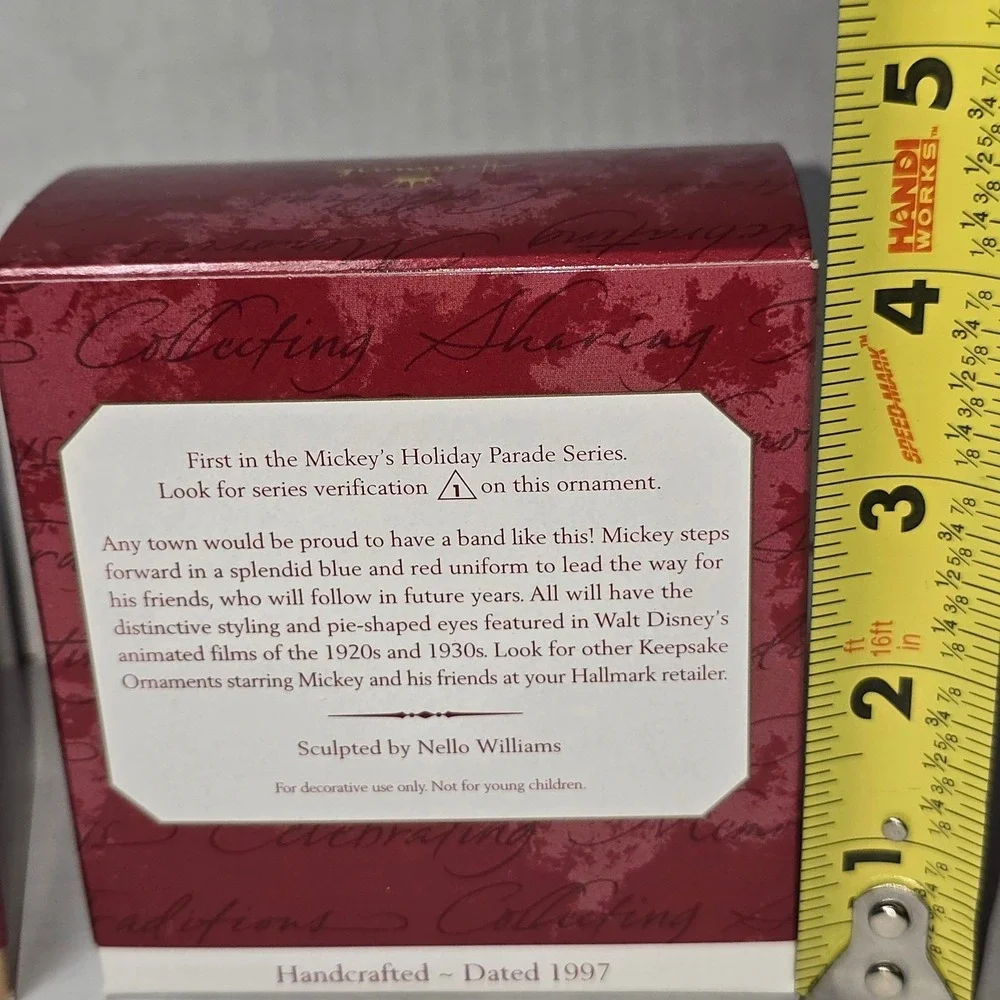 Hallmark Keepsake Donald's Surprising Gift Mickey's Long Shot‎ Bandleader Mickey